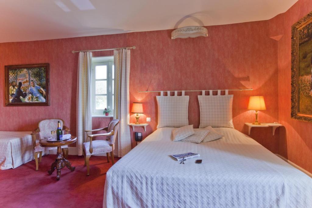 Hotel Le Domaine De La Colombiere Moissieu-sur-Dolon Zimmer foto