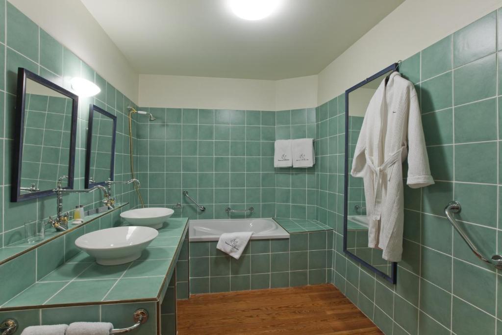 Hotel Le Domaine De La Colombiere Moissieu-sur-Dolon Zimmer foto