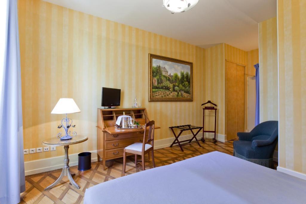 Hotel Le Domaine De La Colombiere Moissieu-sur-Dolon Zimmer foto