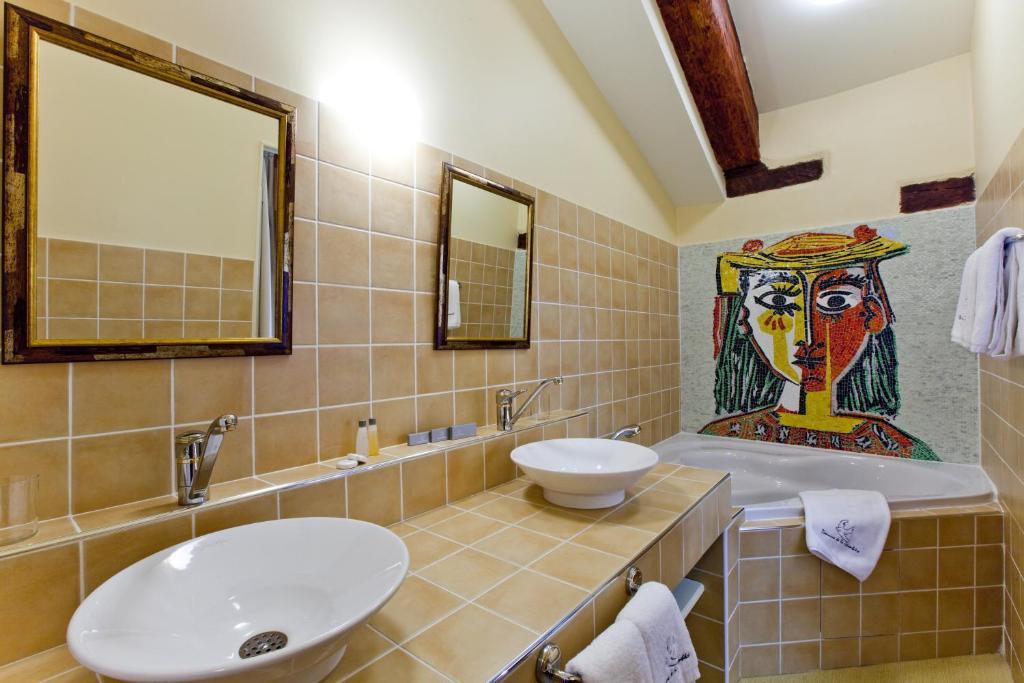 Hotel Le Domaine De La Colombiere Moissieu-sur-Dolon Zimmer foto